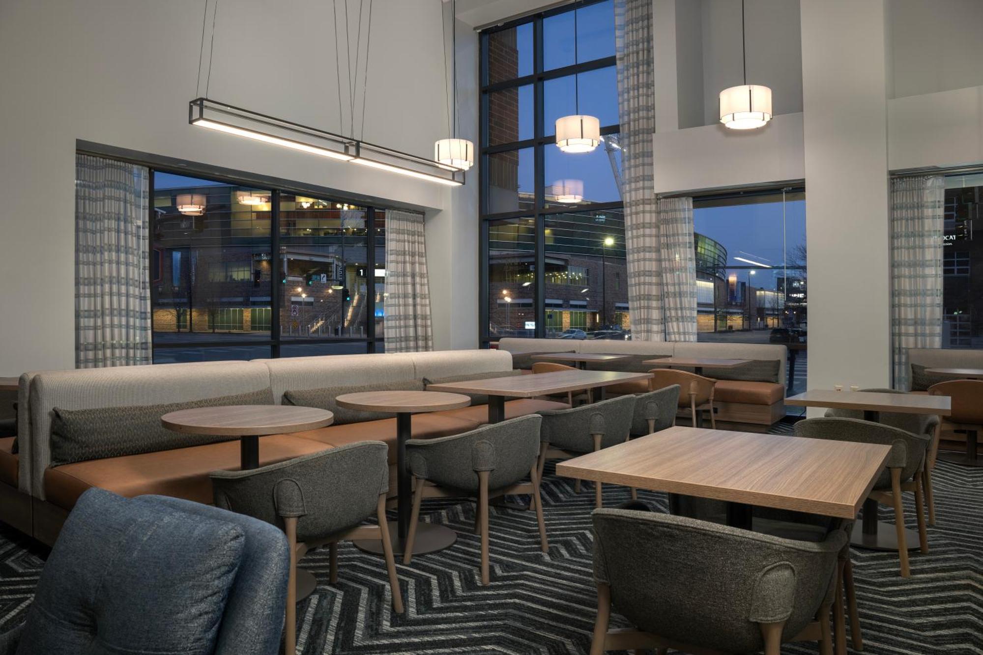 Homewood Suites By Hilton Omaha - Downtown Esterno foto