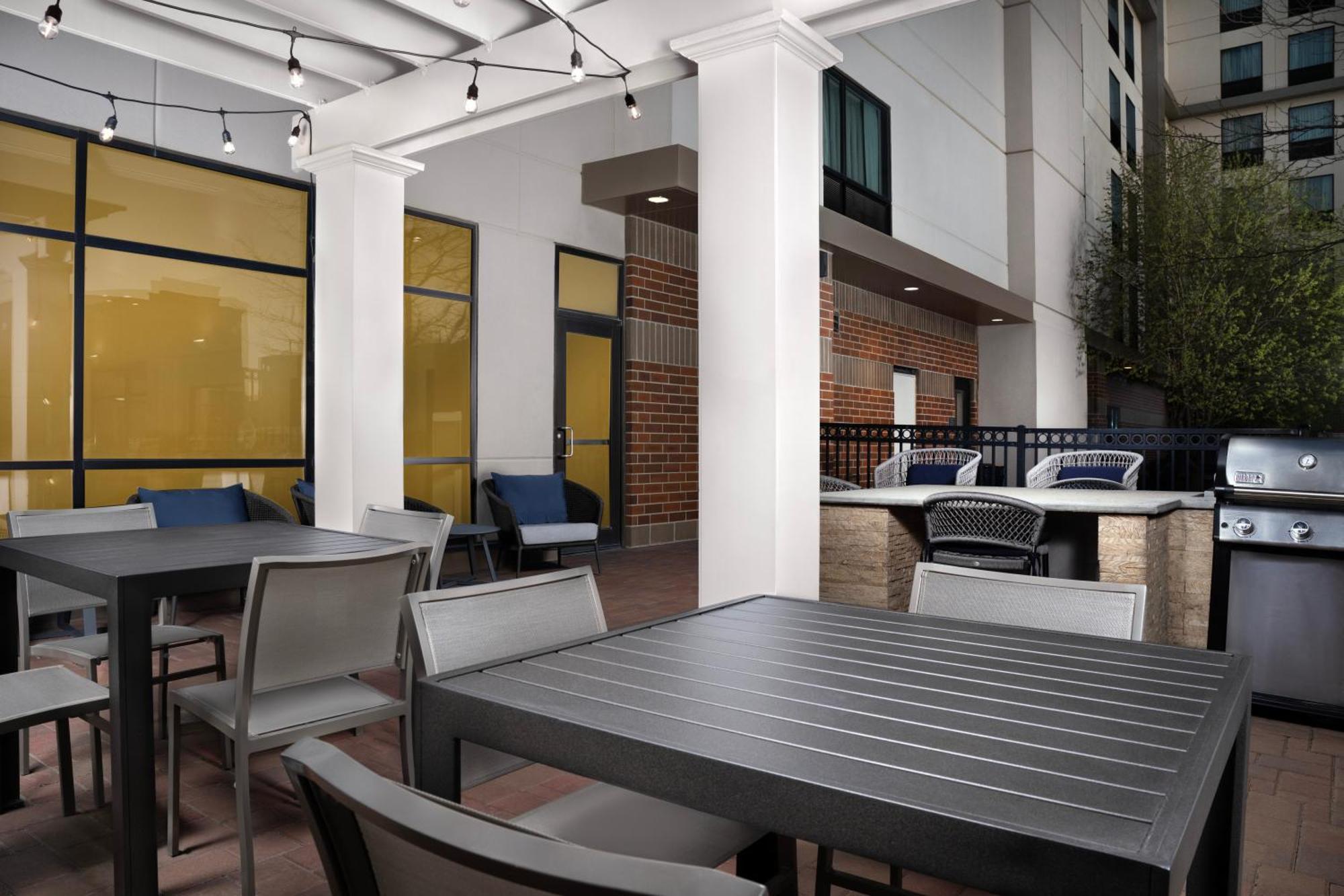 Homewood Suites By Hilton Omaha - Downtown Esterno foto