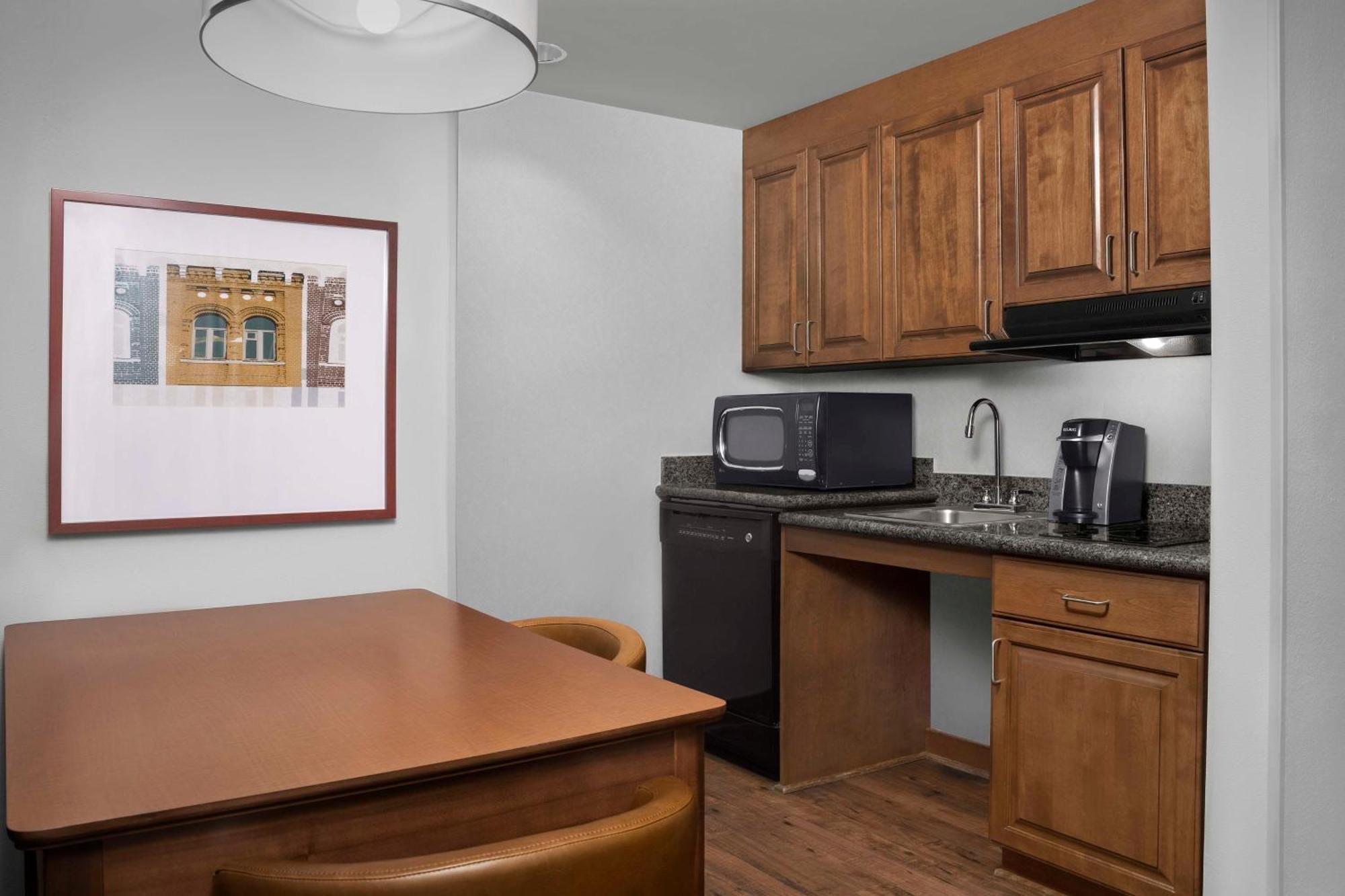 Homewood Suites By Hilton Omaha - Downtown Esterno foto